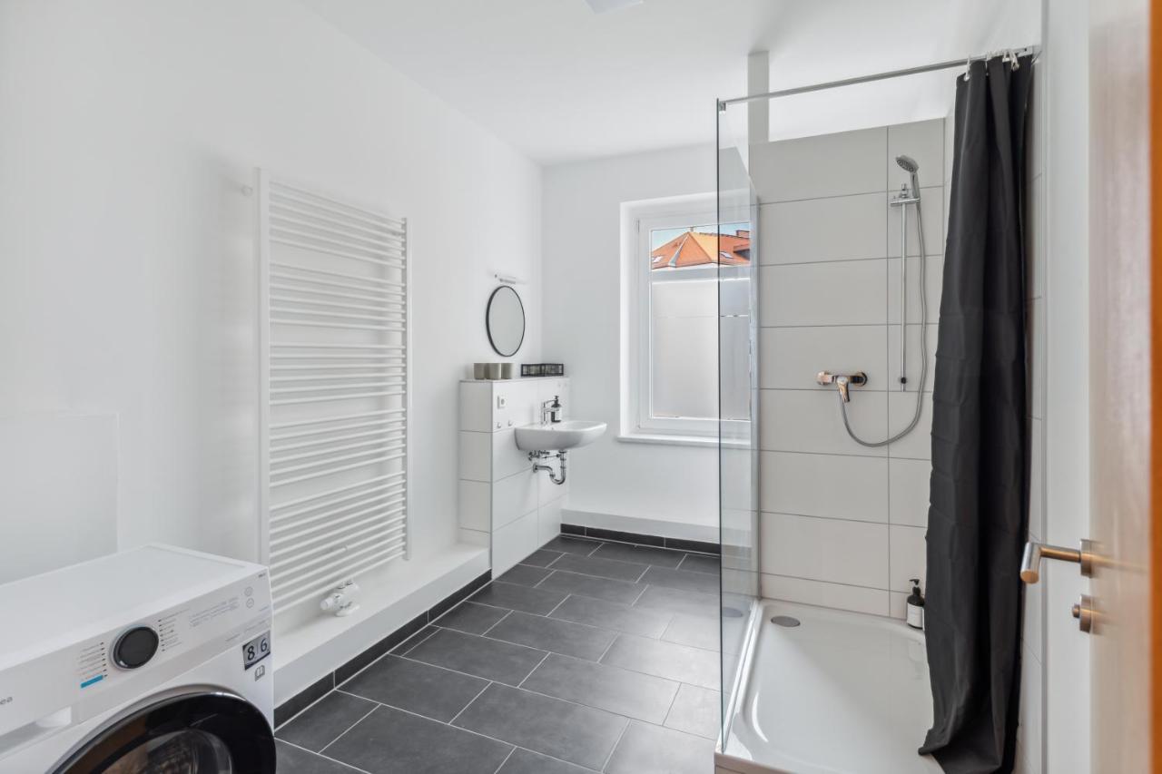 Salihomes/Max Apartment/5Pax/Modern Eingerichtet/Voll Ausgestattet Kueche Маркранштедт Экстерьер фото